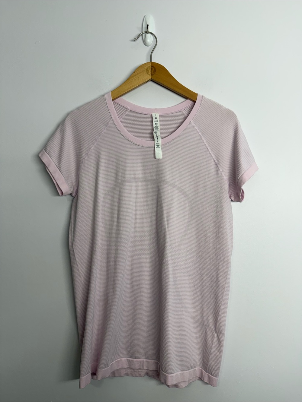 Lululemon Swiftly Tech Short-Sleeve Shirt 2.0 Meadowsweet Pink Size 12
